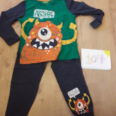 pyjama monster 104
